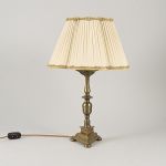 1738 8202 Bordslampa